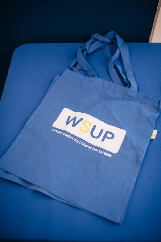 Tote bag